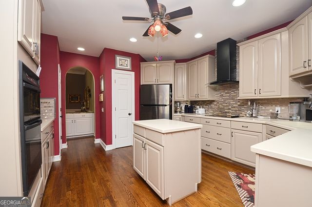 1330 Monroe Drive, Monroe, GA 30655