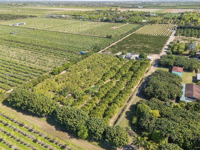 33200 SW 212th Ave, Homestead, FL 33034