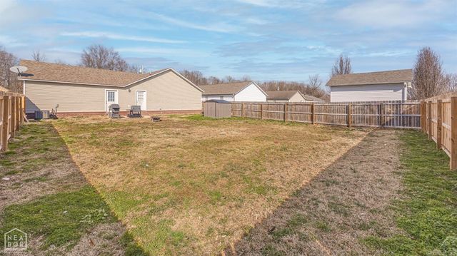 1100 William Hall Drive, Paragould, AR 72450