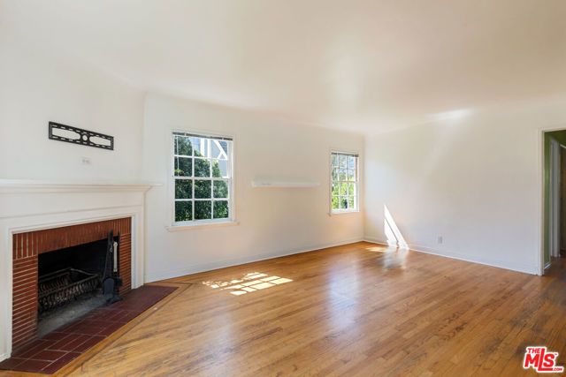 3611 Las Palmas Avenue, Glendale, CA 91208