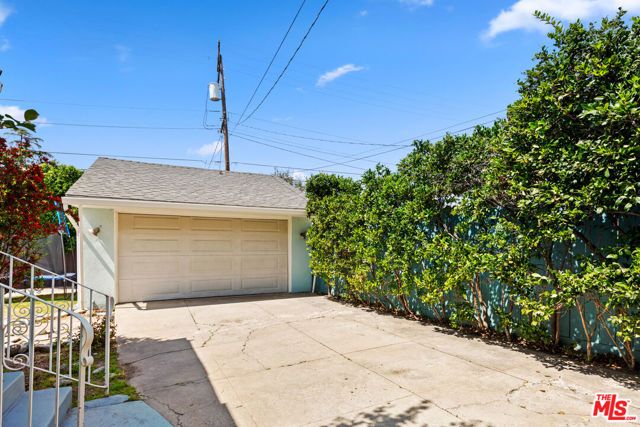 3611 Las Palmas Avenue, Glendale, CA 91208