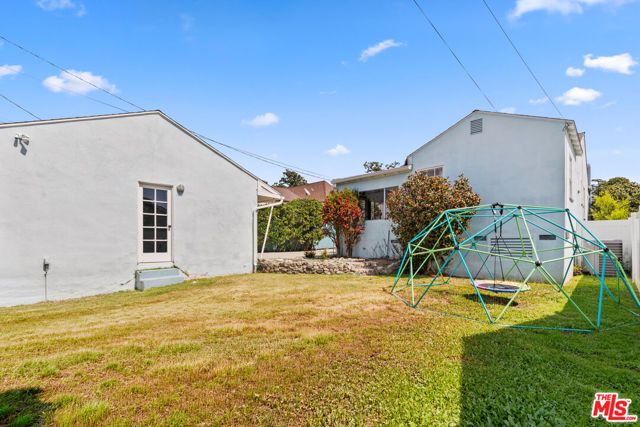 3611 Las Palmas Avenue, Glendale, CA 91208