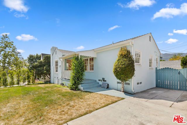 3611 Las Palmas Avenue, Glendale, CA 91208