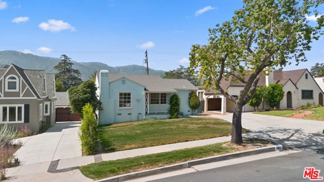 3611 Las Palmas Avenue, Glendale, CA 91208