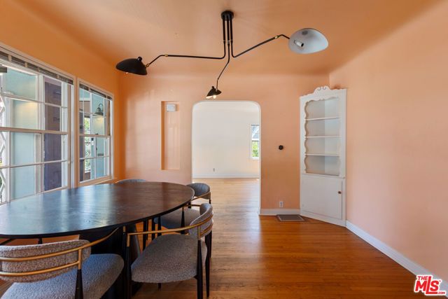 3611 Las Palmas Avenue, Glendale, CA 91208