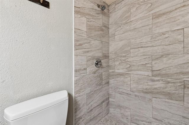 707 W 96th Ave 18, Thornton, CO 80260