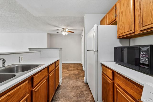 707 W 96th Ave 18, Thornton, CO 80260