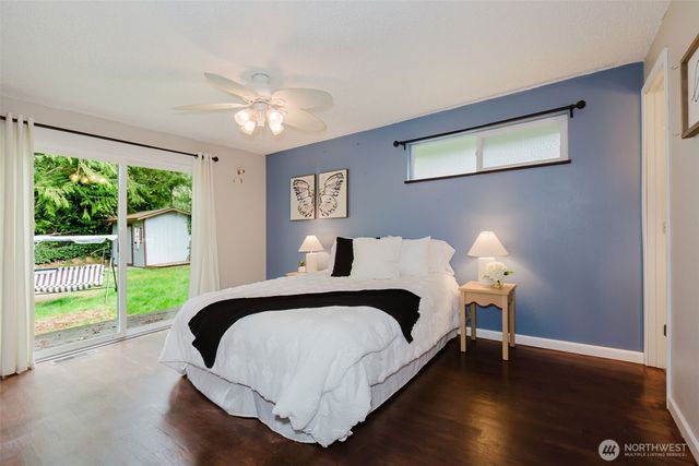 1820 Rustic Lane, Bremerton, WA 98310