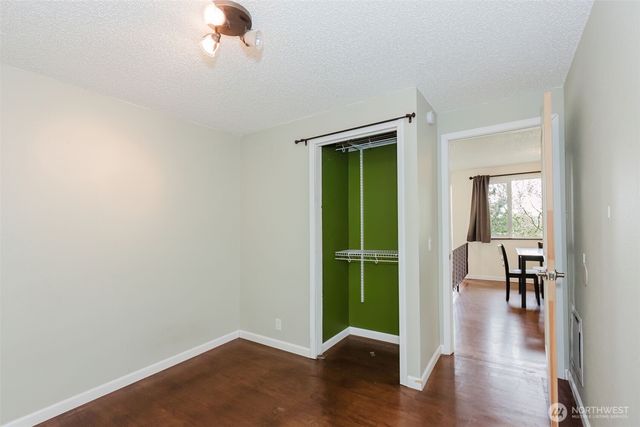 1820 Rustic Lane, Bremerton, WA 98310