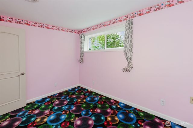 1820 Rustic Lane, Bremerton, WA 98310