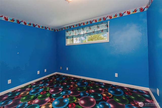 1820 Rustic Lane, Bremerton, WA 98310