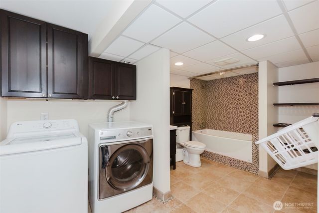 1820 Rustic Lane, Bremerton, WA 98310