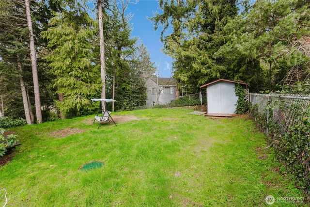 1820 Rustic Lane, Bremerton, WA 98310