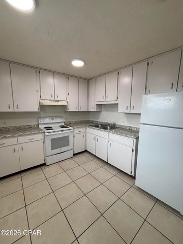 2409 E 10th Street A, Panama City, FL 32401