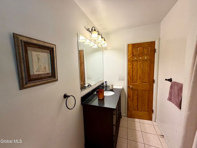 31 Laura Drive, Colonie, NY 12110