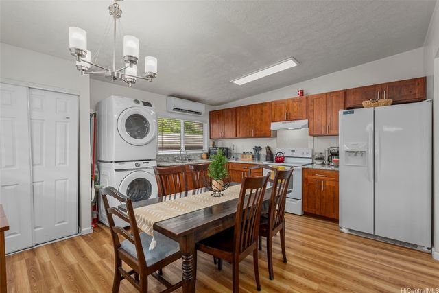 87-1423 Akowai Road, Waianae, HI 96792