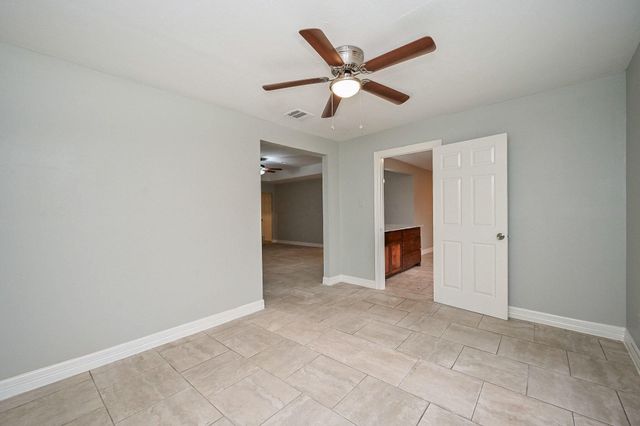 15723 Creekhaven Drive, Houston, TX 77084