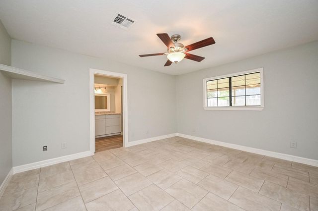 15723 Creekhaven Drive, Houston, TX 77084