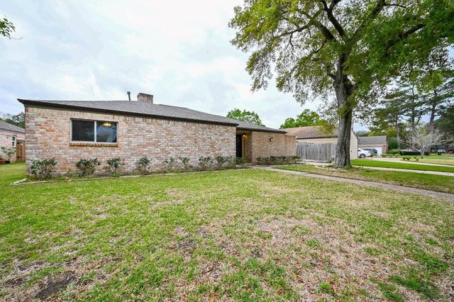 15723 Creekhaven Drive, Houston, TX 77084