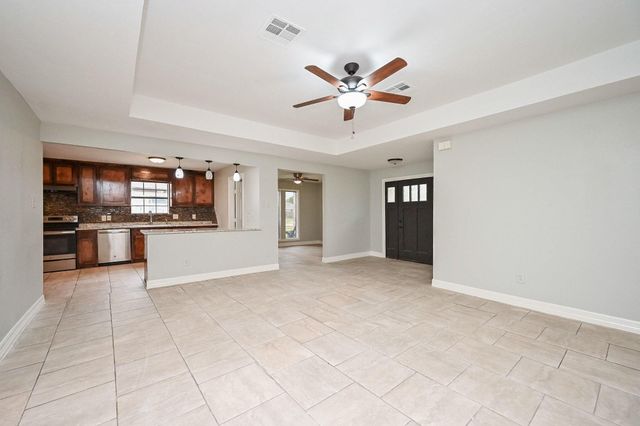 15723 Creekhaven Drive, Houston, TX 77084