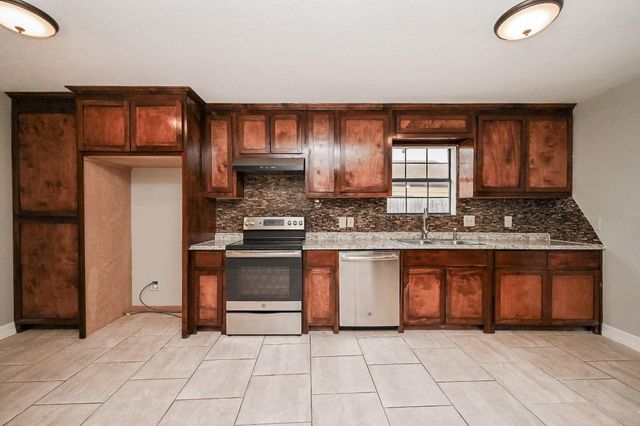 15723 Creekhaven Drive, Houston, TX 77084