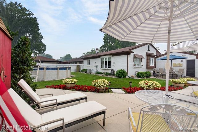 13704 Argyle Street, Southgate, MI 48195