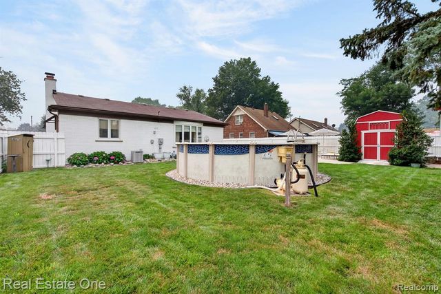 13704 Argyle Street, Southgate, MI 48195