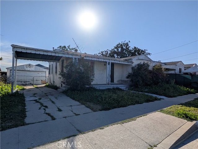 10958 S Budlong, Los Angeles, CA 90044