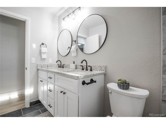 820 Drake St, Denver, CO 80221