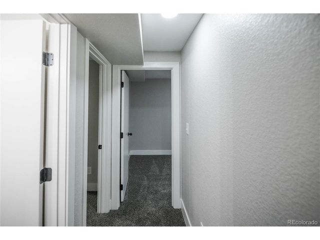 820 Drake St, Denver, CO 80221