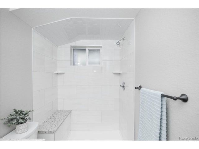 820 Drake St, Denver, CO 80221