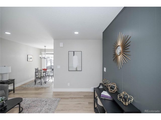 820 Drake St, Denver, CO 80221