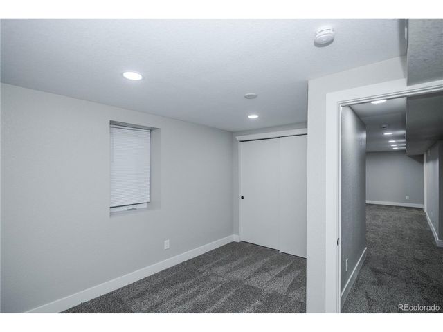 820 Drake St, Denver, CO 80221