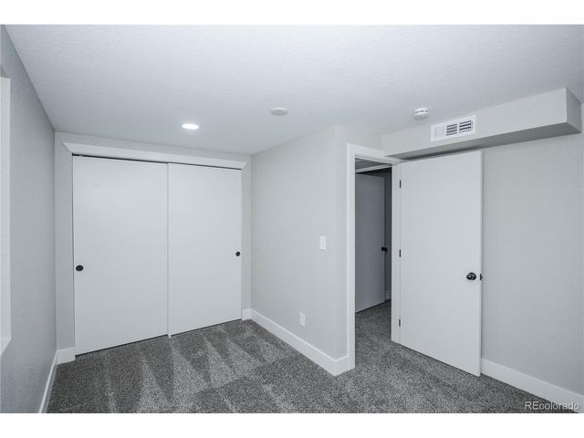 820 Drake St, Denver, CO 80221