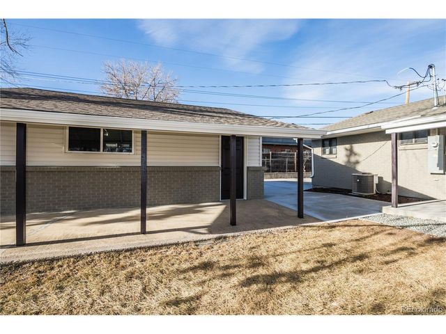 820 Drake St, Denver, CO 80221