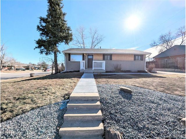 820 Drake St, Denver, CO 80221