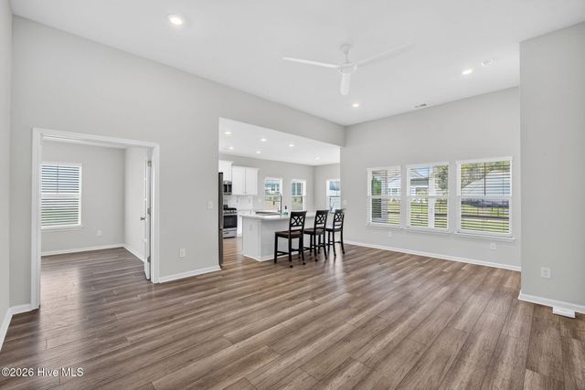 6914 English Holly Court SW, Ocean Isle Beach, NC 28469