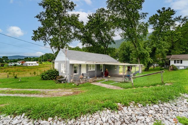 108 Zeni Lane, Harriman, TN 37748