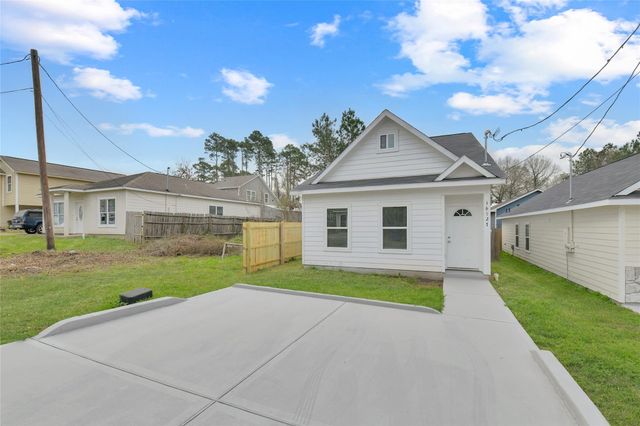 16884 Kempwood, Montgomery, TX 77316