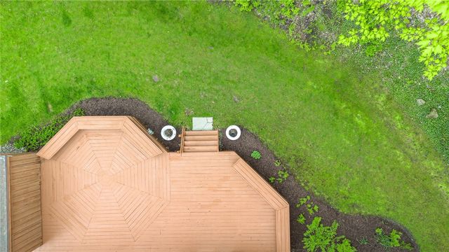 29 Woodbriar Lane, Chili, NY 14624