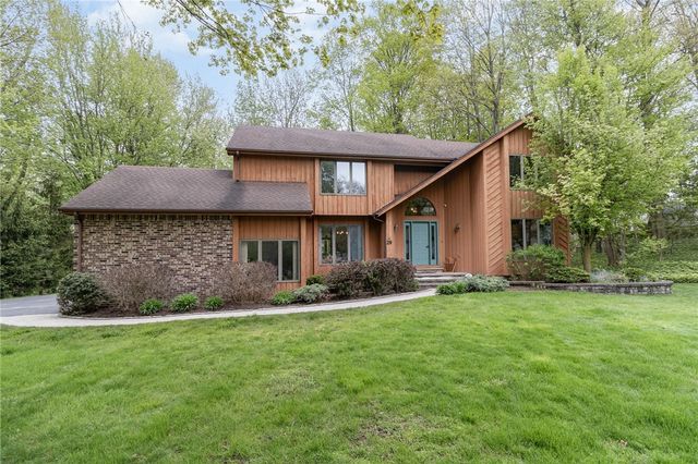 29 Woodbriar Lane, Chili, NY 14624