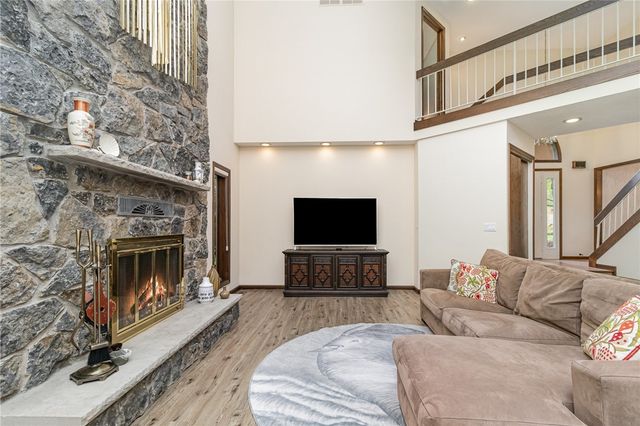 29 Woodbriar Lane, Chili, NY 14624