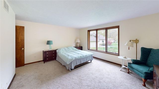29 Woodbriar Lane, Chili, NY 14624