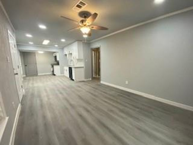 810 Clinton Park Street, Houston, TX 77029