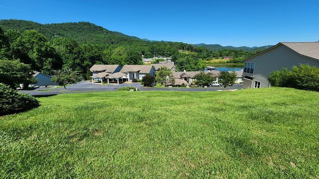 M2 Admirals Point, Hiawassee, GA 30546