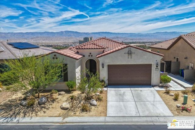 64 Zinfandel, Rancho Mirage, CA 92270