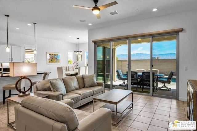 64 Zinfandel, Rancho Mirage, CA 92270
