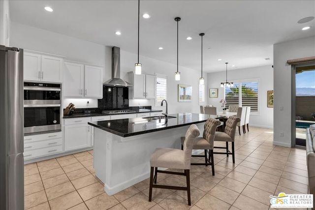 64 Zinfandel, Rancho Mirage, CA 92270