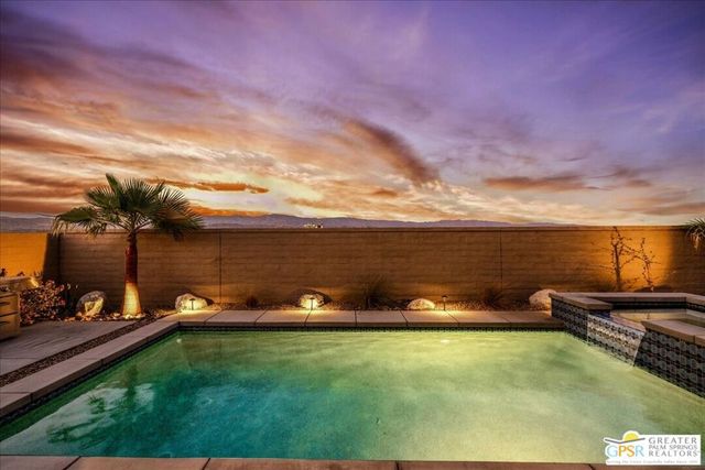 64 Zinfandel, Rancho Mirage, CA 92270