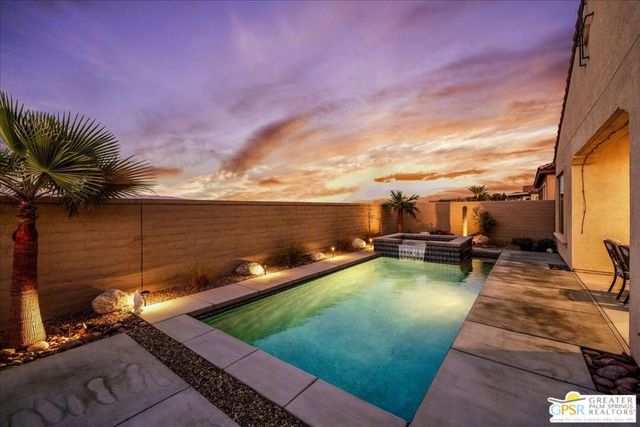 64 Zinfandel, Rancho Mirage, CA 92270
